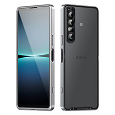 Sony Xperia 1 IV用ケース 高級感 手触り良い メタル兼プラスチック バンパー ソニー シルバー