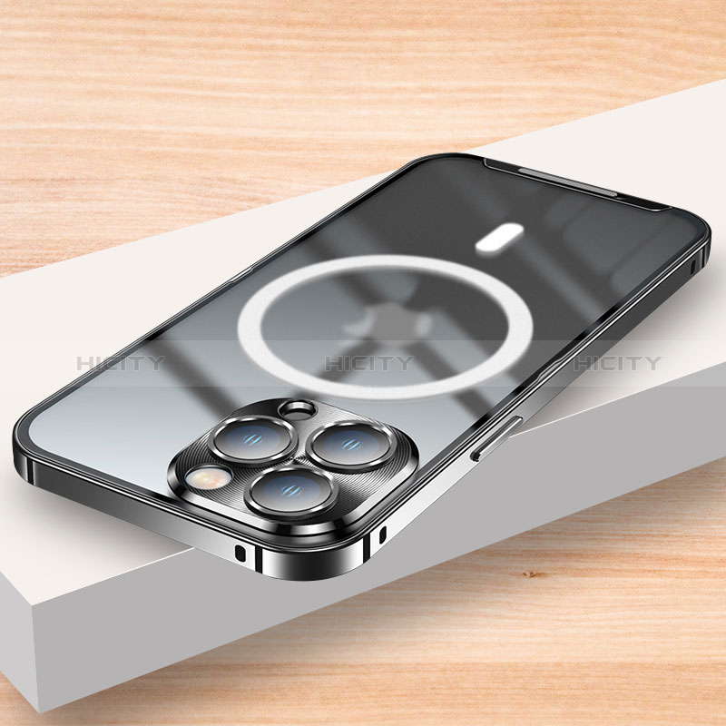 Apple iPhone 14 Pro用ケース 高級感 手触り良い メタル兼プラスチック バンパー Mag-Safe 磁気 Magnetic LK2 アップル ブラック