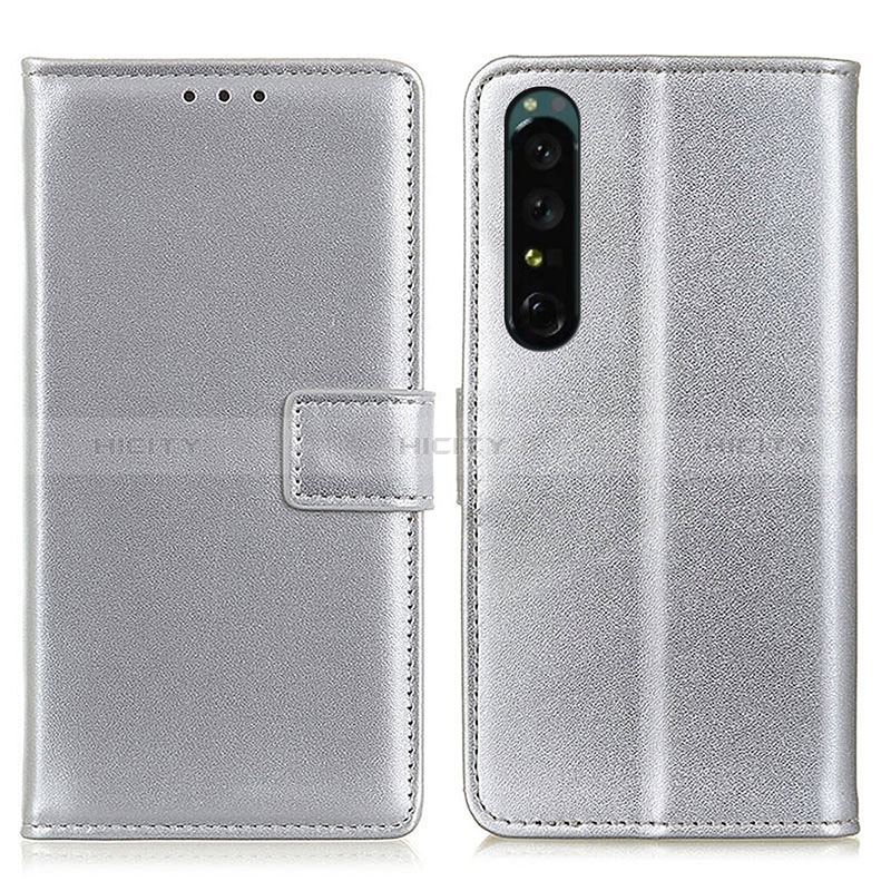 Sony Xperia 1 IV SO-51C用手帳型 レザーケース スタンド カバー A08D ソニー シルバー