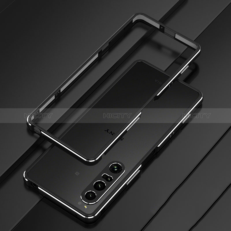 Sony Xperia 1 IV SO-51C用ケース 高級感 手触り良い アルミメタル 製の金属製 バンパー カバー ソニー ブラック